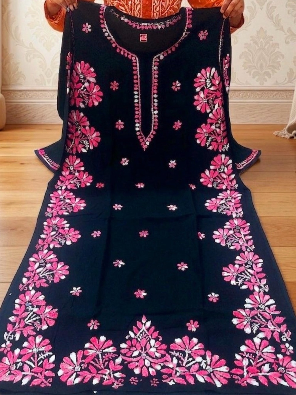 Embroidered Black Women's Tunic with Pink Floral Accents